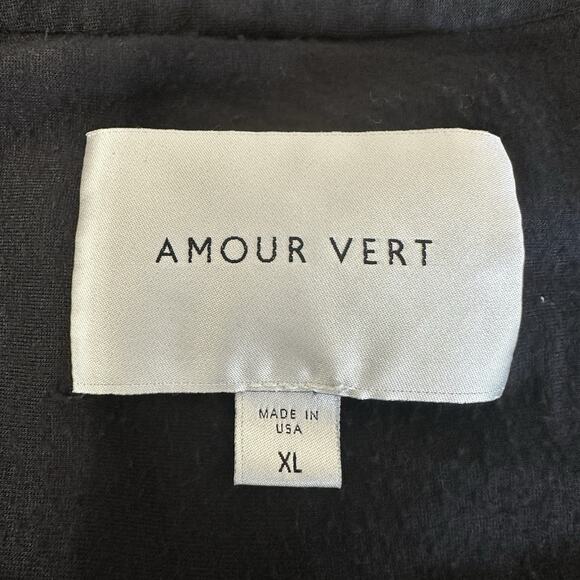 Amour Vert Black Popover Tunic Top XL Roll Tab Sleeve Sustainable Made in USA - Picture 7 of 8
